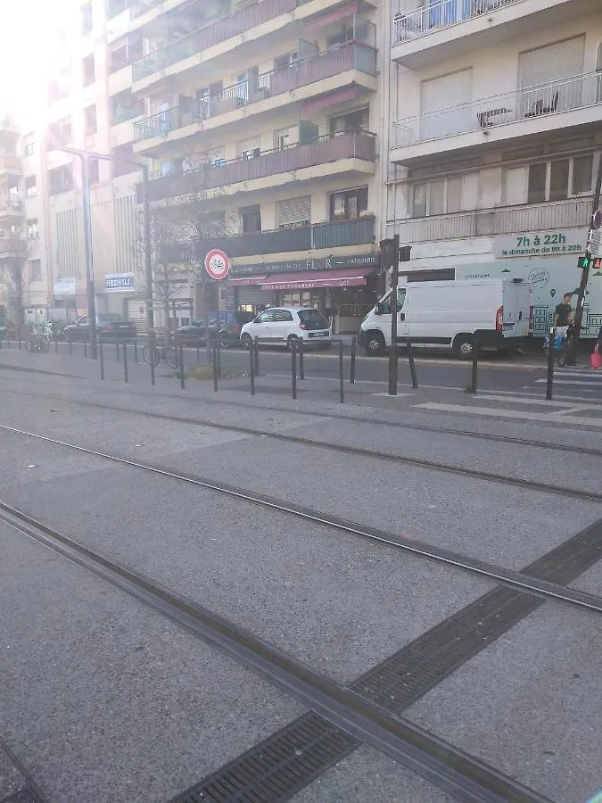 Elegant F1 Proche Tramway Et Plage Nice 0*,  France